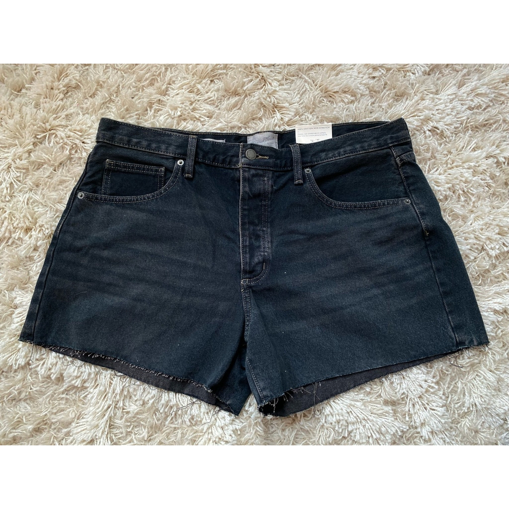 Universal Thread Denim Shorts Vintage Wash Raw Hem Black 90s Y2K Summer Beach 14